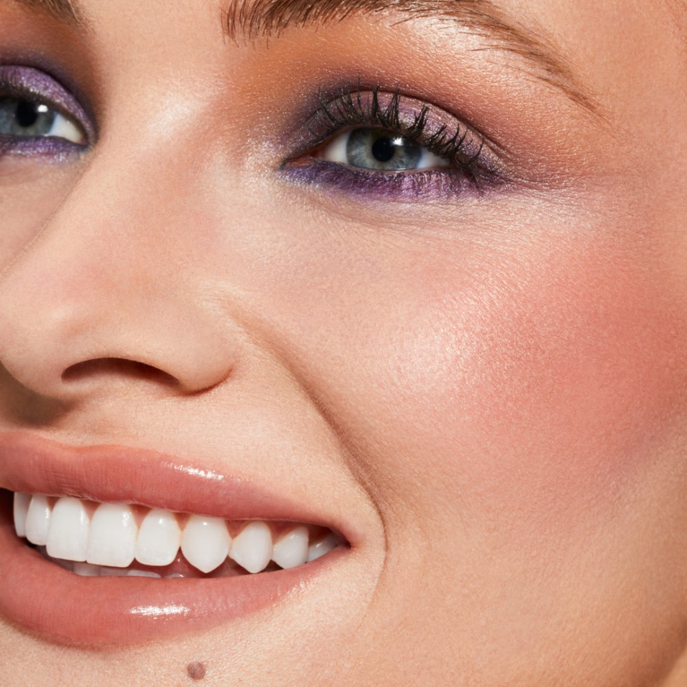 Paleta COVERGIRL Her Majesty Eyeshadow Palette