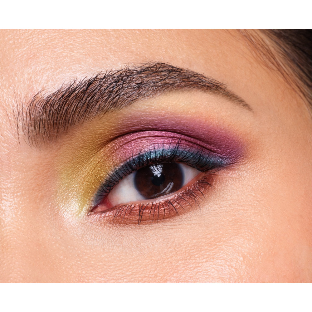 Paleta COVERGIRL Her Majesty Eyeshadow Palette