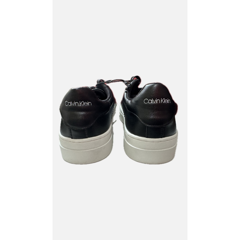 Sapatênis Calvin Klein TAM 9 1/2 Original SEM CAIXA 