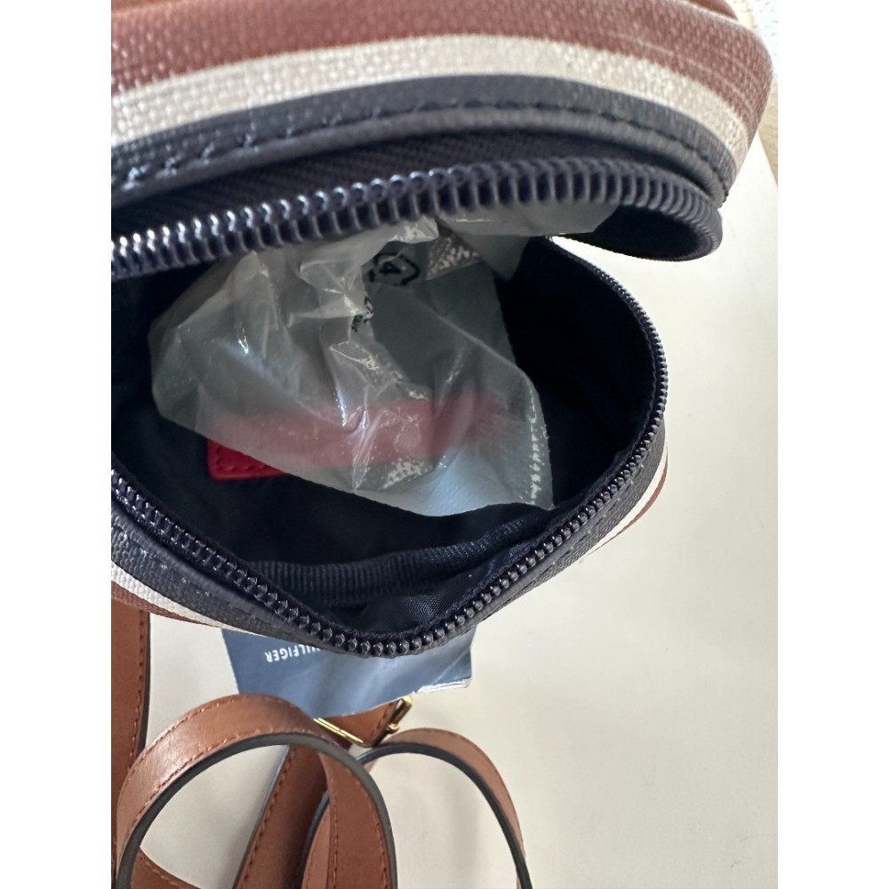 Bolsa TOMMY HILFIGER  uso lateral