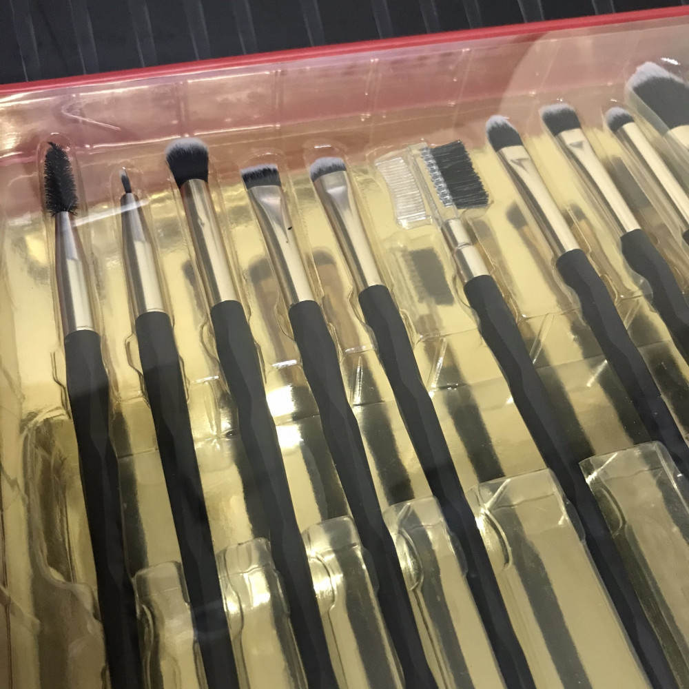KIT 14 PINCÉIS - ELLEN TRACY ULTIMATE BRUSH COLLECTION