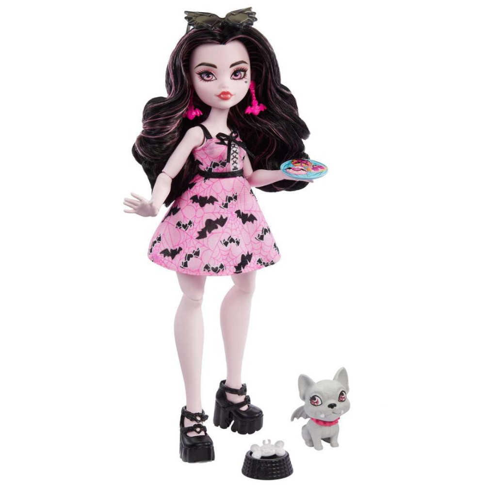 Monster High® Draculaura® Bite in the Park™ Doll and Playset