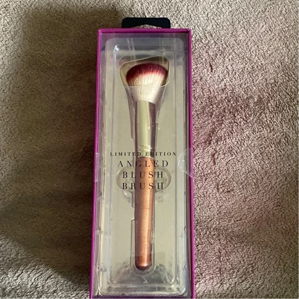 Pincel Edição Limitada ANGLED BLUSH BRUSH